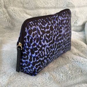 🆕 Estée Lauder | Cosmetic makeup bag pouch in blue animal print
